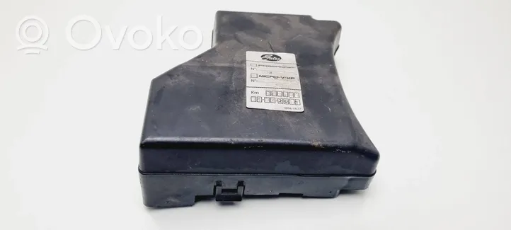 Volvo S40, V40 Coperchio scatola dei fusibili 30865330