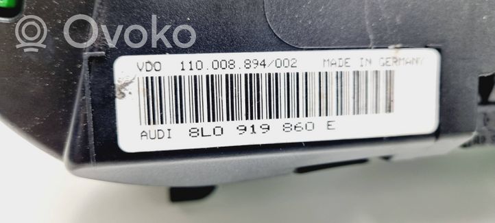 Audi A3 S3 8L Moottorinohjausyksikön sarja ja lukkosarja 8L0919860E