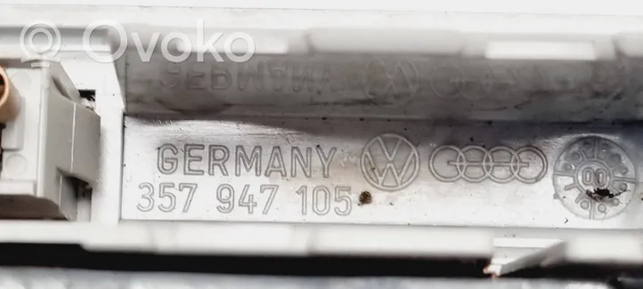 Volkswagen Sharan Lampka podsufitki tylna 357947105