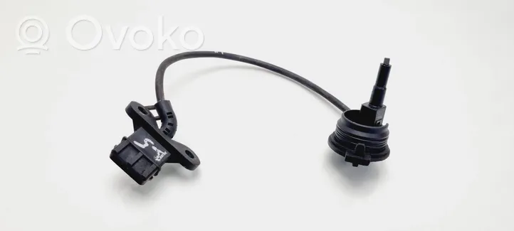 Volkswagen PASSAT B5 Atpakaļgaitas sensors ("vardīte") 012919823F