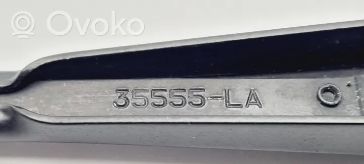 Subaru Legacy Priekinio stiklo valytuvų kojelė 35555LA