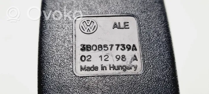 Volkswagen PASSAT B5 Keskipaikan turvavyön solki (takaistuin) 3B0857739A