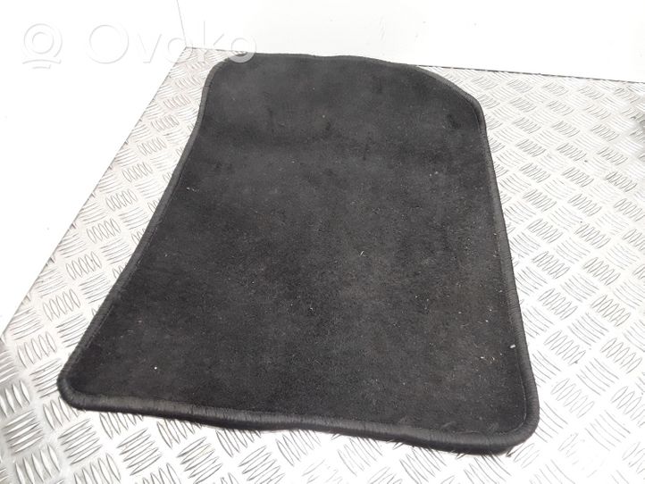 Toyota Corolla Verso E121 Tapis de sol avant 