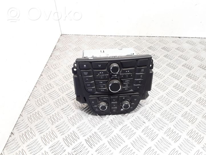 Opel Meriva B Panel / Radioodtwarzacz CD/DVD/GPS 13346041