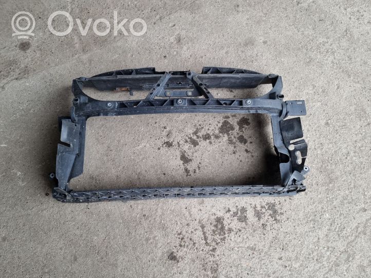 Volkswagen Polo IV 9N3 Pannello di supporto del radiatore 6Q0010302