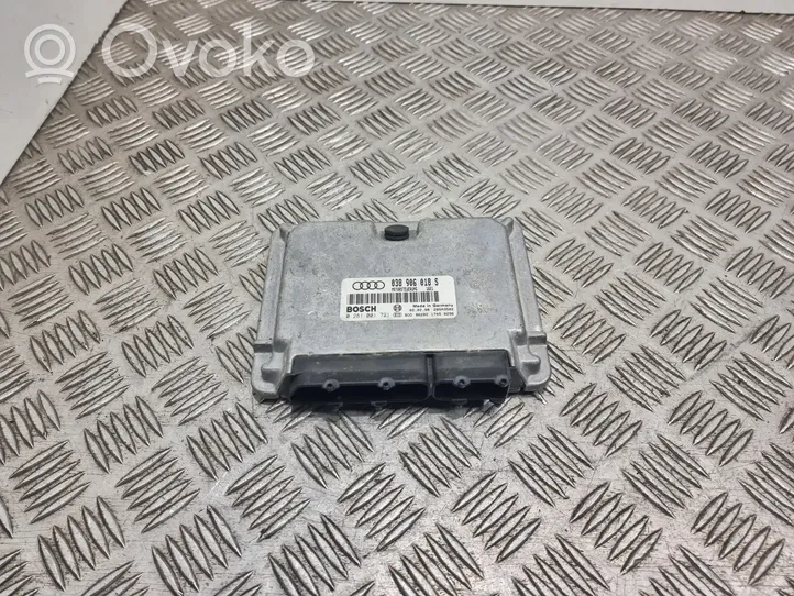 Audi A4 S4 B5 8D Sterownik / Moduł ECU 038906018S