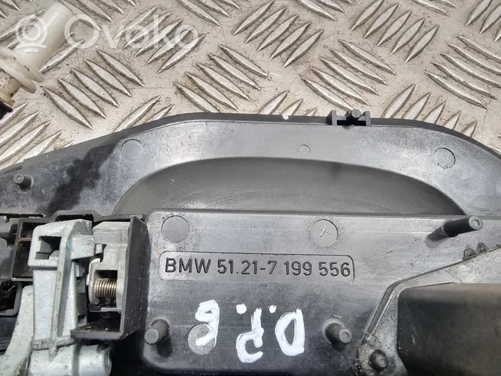 BMW 5 E60 E61 Klamka/wspornik zewnętrzny drzwi tylnych 51217199556