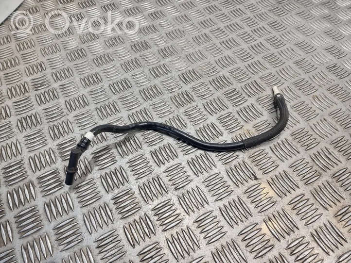 Ford Mondeo MK IV Fuel line/pipe/hose 