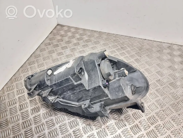 Fiat Punto (199) Lampa przednia 89102045DX