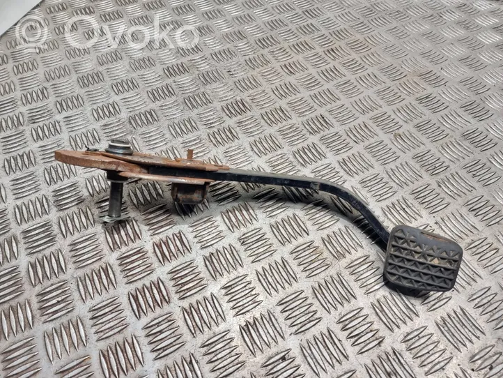 Opel Astra J Brake pedal 