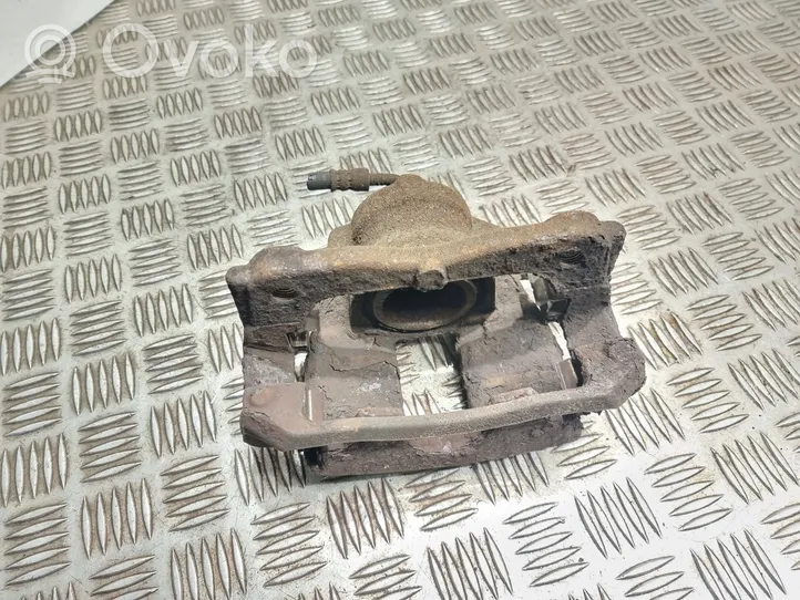 Honda CR-V Front brake caliper 