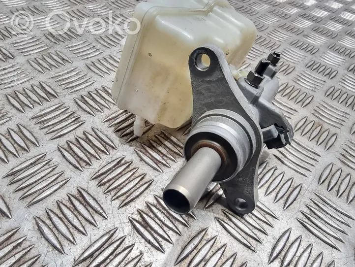 Volkswagen Cross Polo Master brake cylinder 6r0611301