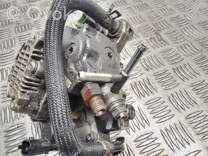 Toyota Yaris Bomba de alta presión de inyección de combustible 0928400