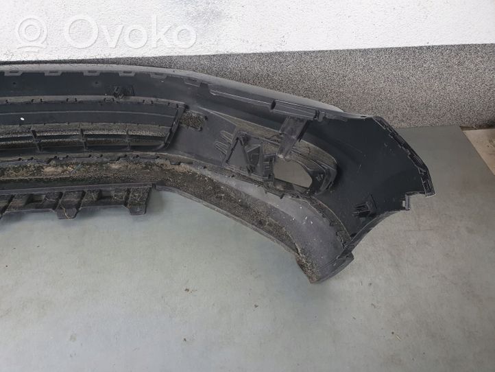 Volkswagen Tiguan Front bumper 5N0807221