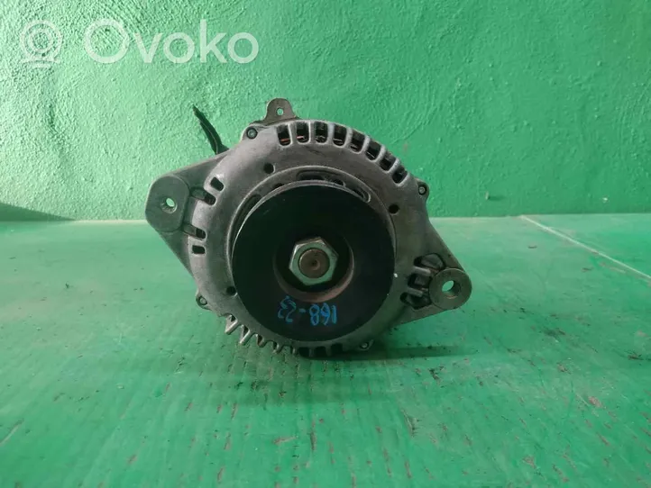 Nissan Primera Alternador F8690734