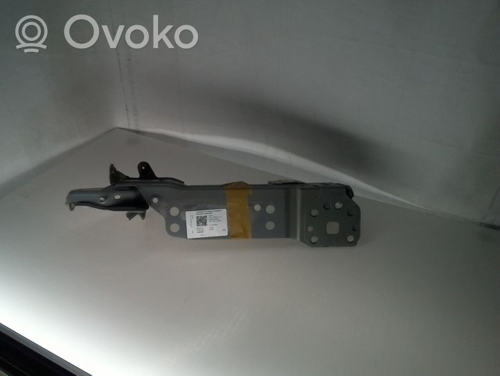 Toyota Prius (XW50) Jäähdyttimen kannatin 5320347901