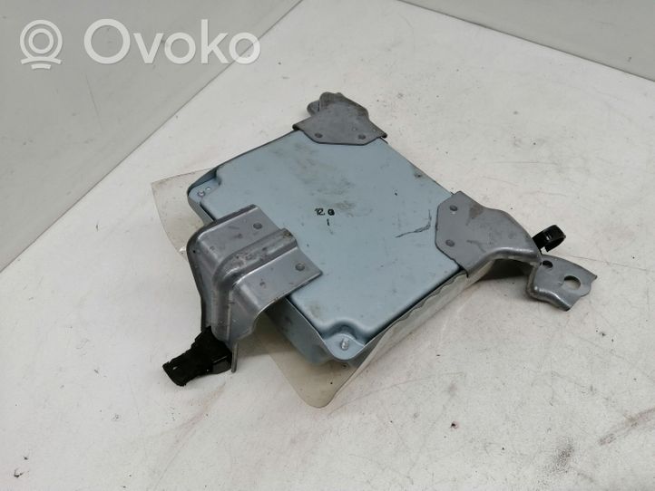 Toyota Prius (XW20) Pavarų dėžės valdymo blokas 8953547020