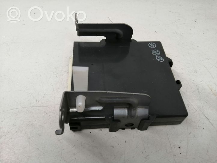 Toyota Prius (XW20) Moduł / Sterownik zarządzania energią MPM 8967047010