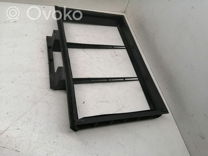 Mercedes-Benz Vito Viano W639 Cornice micro filtro dell’aria abitacolo (parte) A6398300165