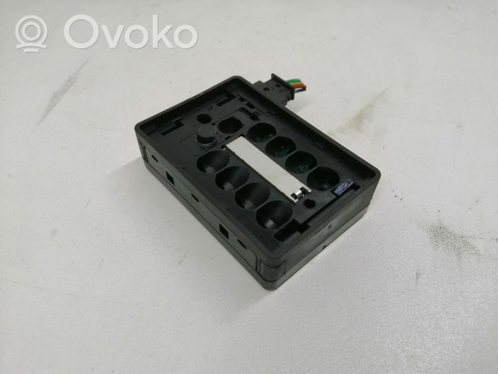 BMW 5 E60 E61 Rain sensor 6947845