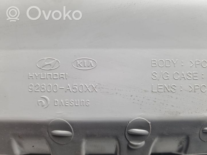 Hyundai i30 Illuminazione sedili anteriori 92800