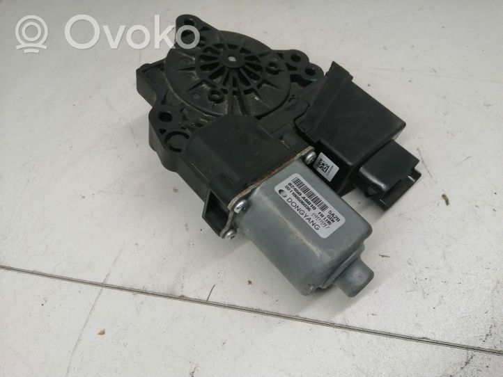 Hyundai i30 Motorino alzacristalli della portiera anteriore 82450A6010