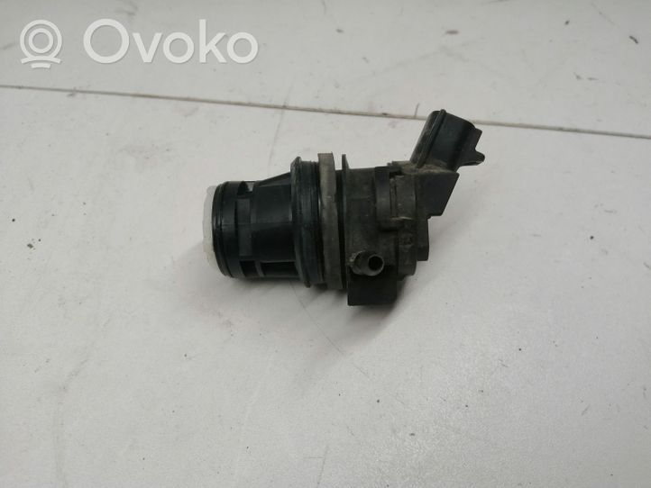 Toyota RAV 4 (XA40) Tuulilasi tuulilasinpesimen pumppu 8533060190