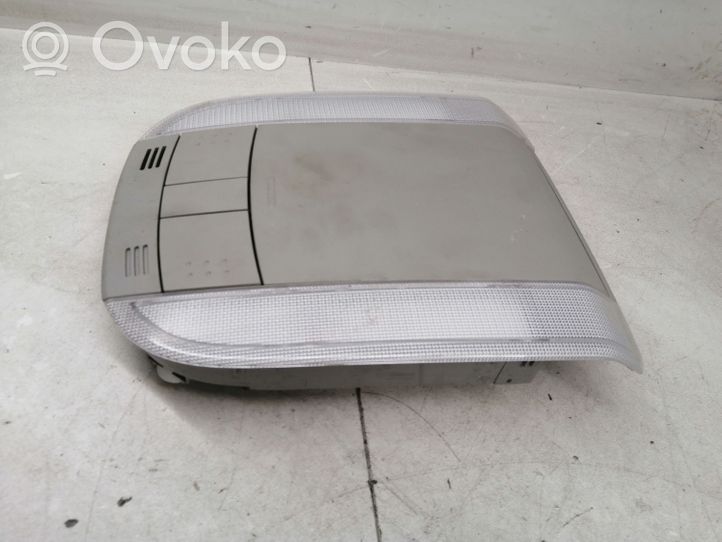 Toyota Auris 150 Światło fotela przedniego 81260021