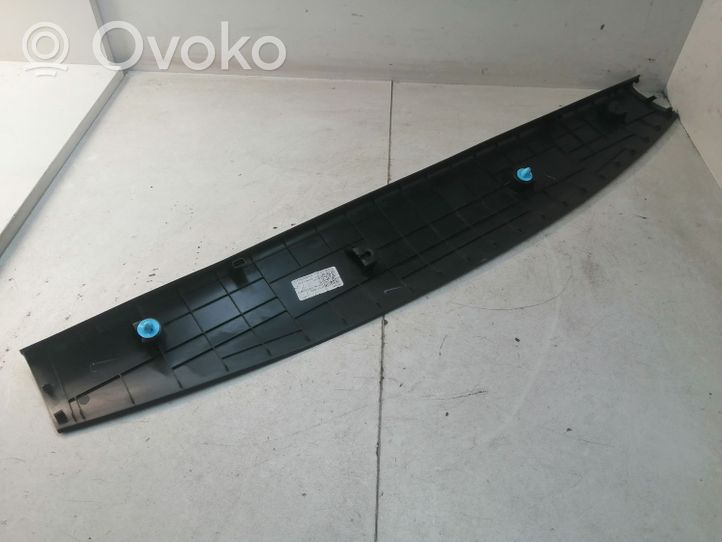 Hyundai i30 Rivestimento portellone 81761A6200