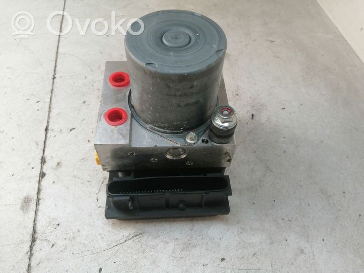 Toyota Auris 150 ABS-pumppu 4454002060