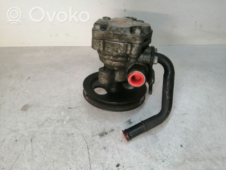 KIA Ceed Ohjaustehostimen pumppu 571101C580