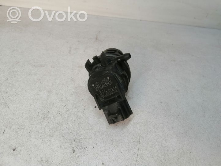 Toyota RAV 4 (XA40) Pompa spryskiwacza szyby przedniej / czołowej 8533060190