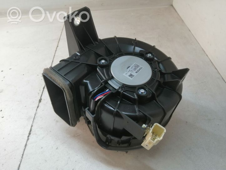 Toyota Yaris Ventilateur de batterie véhicule hybride / électrique G923052040