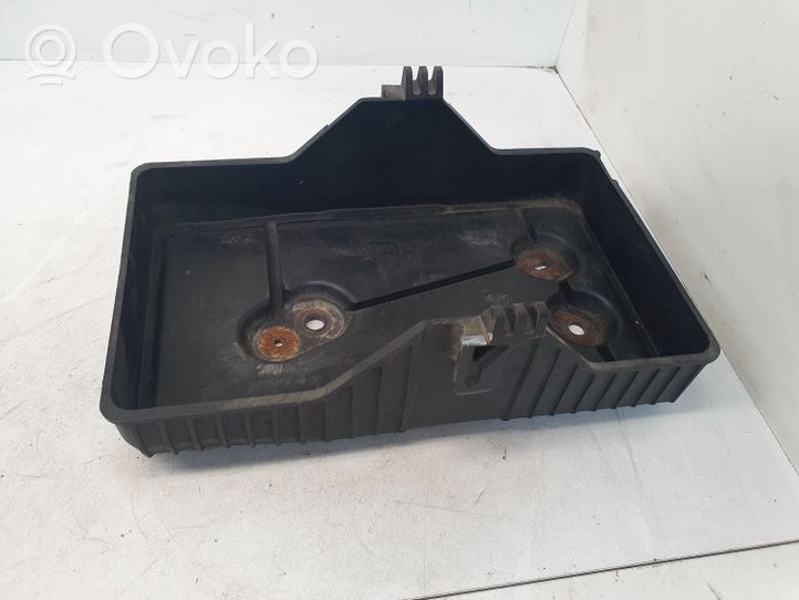 Mazda 6 Boîte de batterie GAM656041