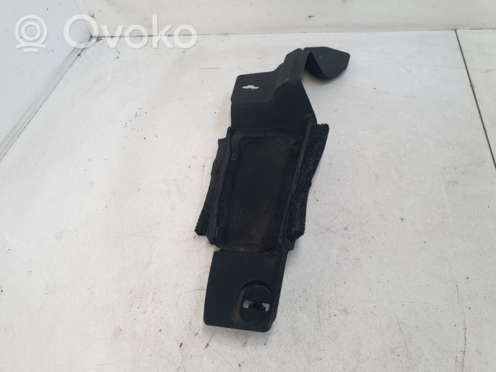 Toyota Prius (XW30) Panel wykończeniowy błotnika 5382647010