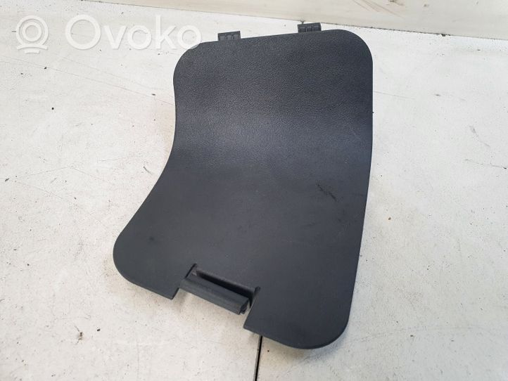 Toyota Prius (XW20) Cubierta del soporte de la lámpara de la luz trasera 6474547020