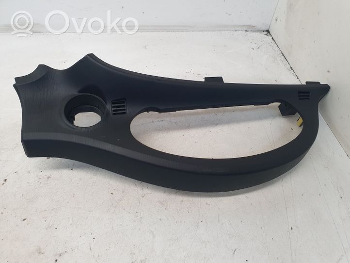 Toyota Yaris Panneau de garniture tableau de bord 75F223