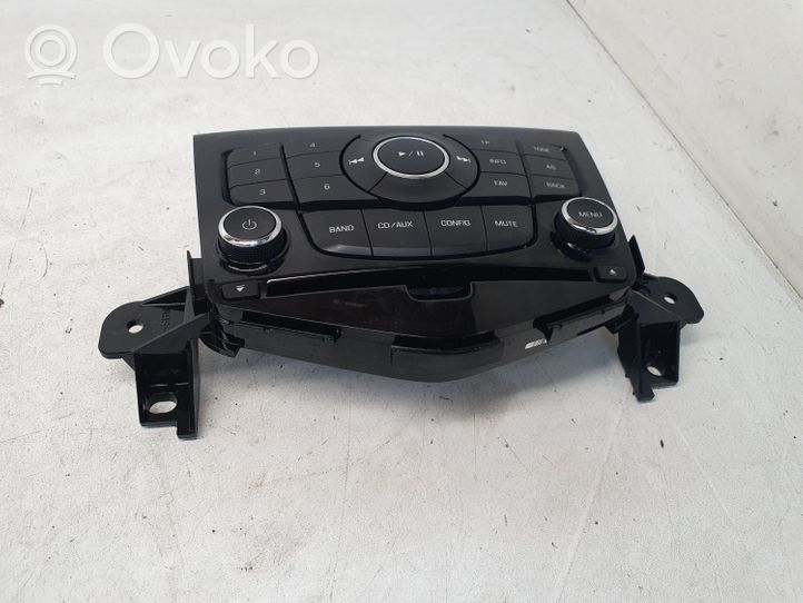 Chevrolet Cruze Controllo multimediale autoradio 94563271