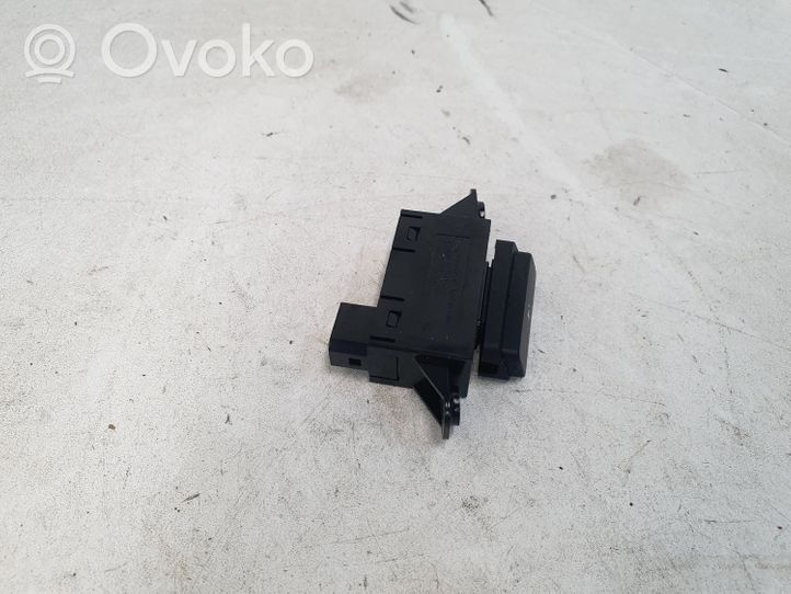 Chevrolet Cruze ESP (stability program) switch 96828426