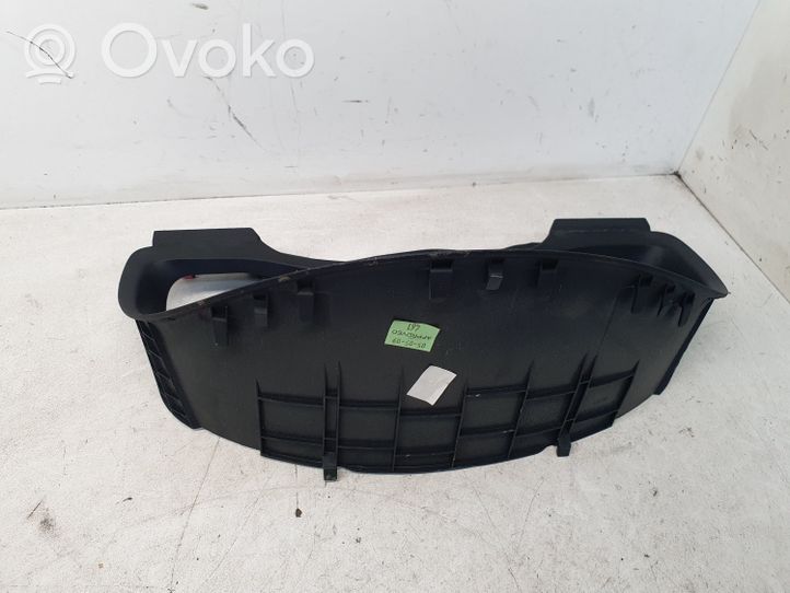 Toyota Avensis T270 Moldura del panel 5541005030