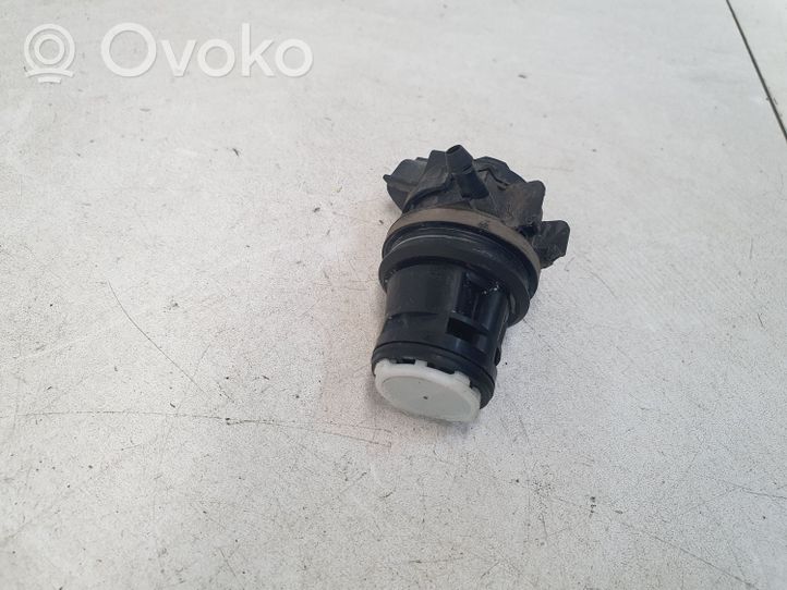 Lexus IS 220D-250-350 Pompe de lave-glace de pare-brise 8533060190