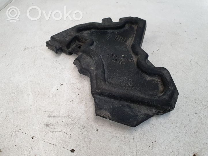 Toyota Yaris Autres pièces compartiment moteur 557350D040