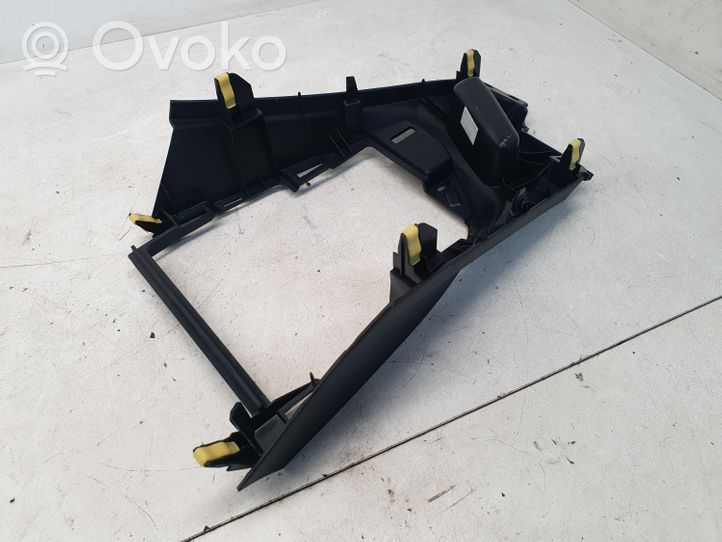 Toyota Auris E180 Other center console (tunnel) element 5883402010