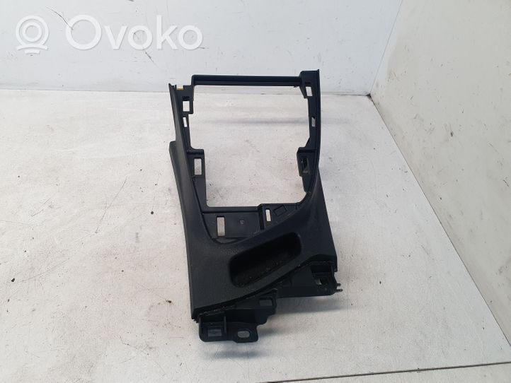 Toyota Auris E180 Other center console (tunnel) element 5883402010