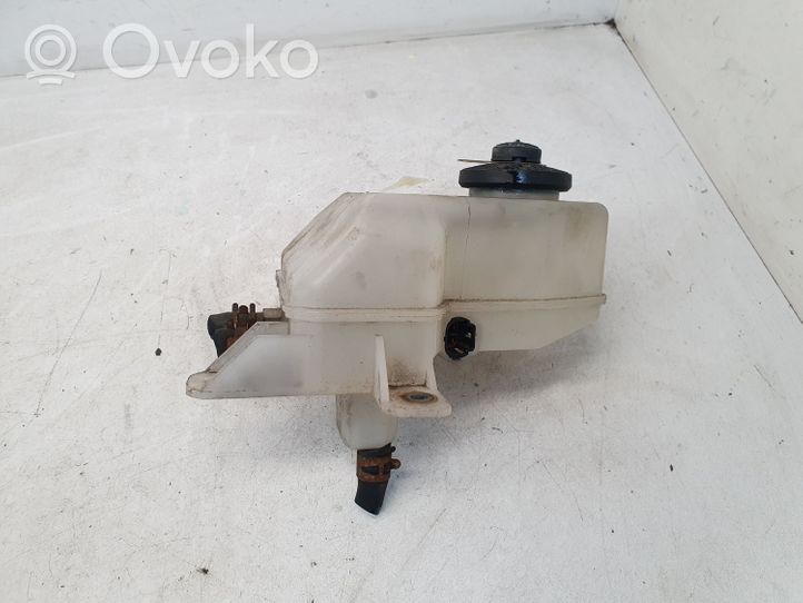 Toyota Prius (XW20) Brake fluid reservoir 13231140120