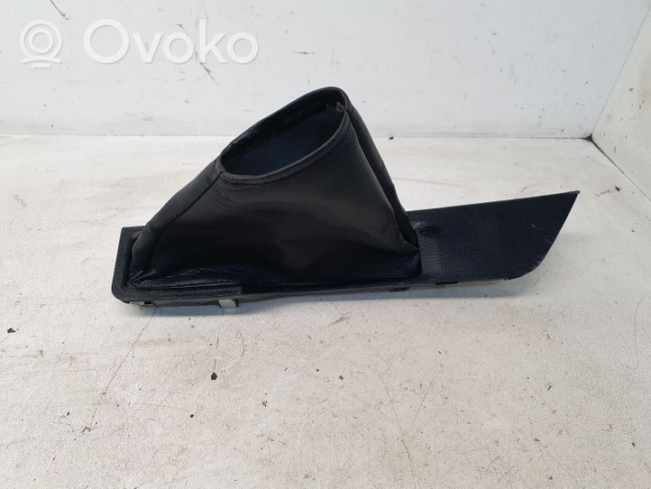 Toyota RAV 4 (XA40) Copertura della leva del freno a mano (tessuto in pelle) 5880942011