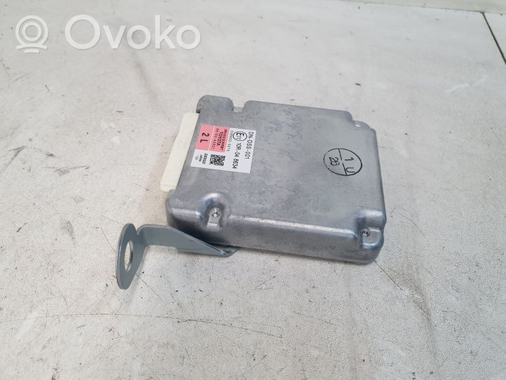 Toyota RAV 4 (XA40) Centralina/modulo regolatore della velocità 8815042021