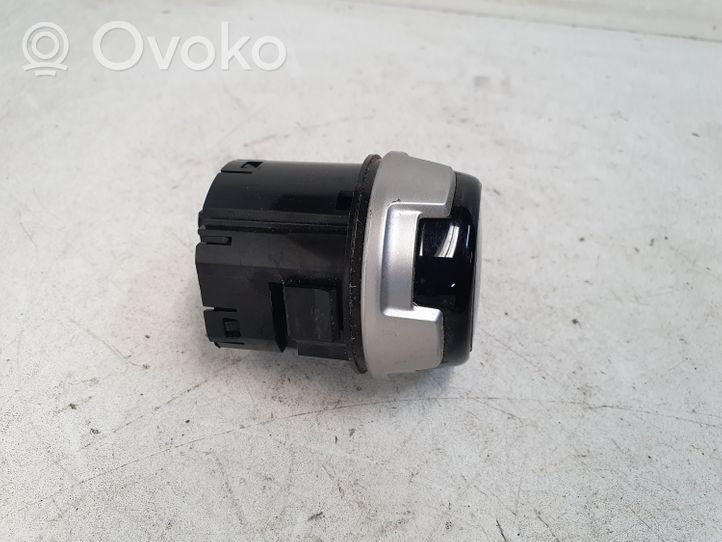 Mitsubishi L200 Autres commutateurs / boutons / leviers 1342431