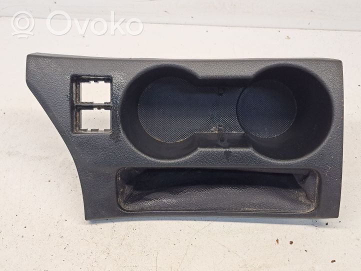 Toyota Auris E180 Puodelių laikiklis (priekyje) 5880402050