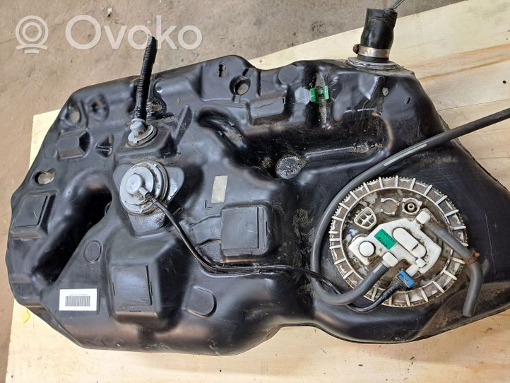 Toyota Prius (XW50) Serbatoio del carburante 771110BJ00